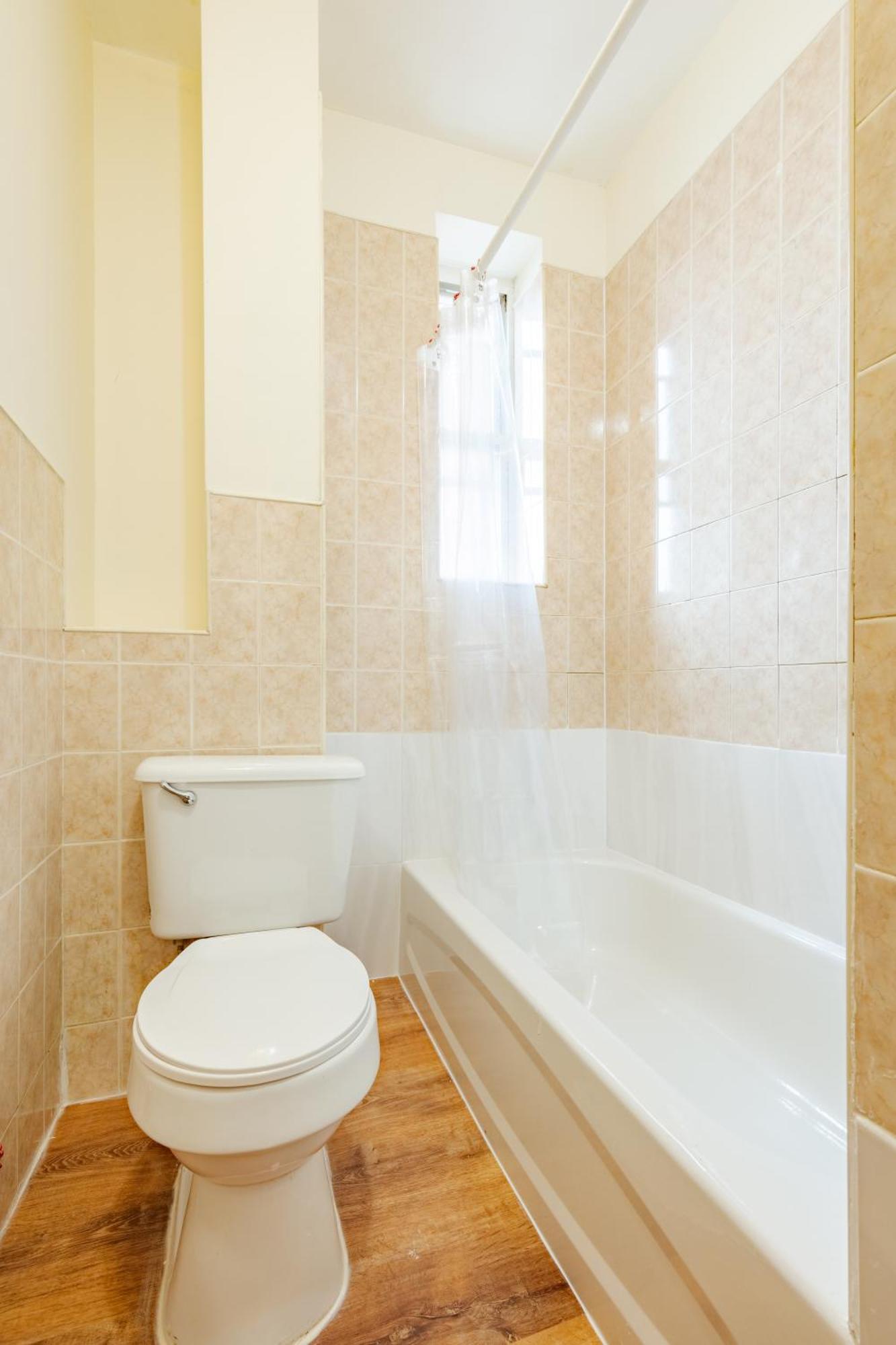 Empire Blvd Guest House Нью-Йорк Экстерьер фото