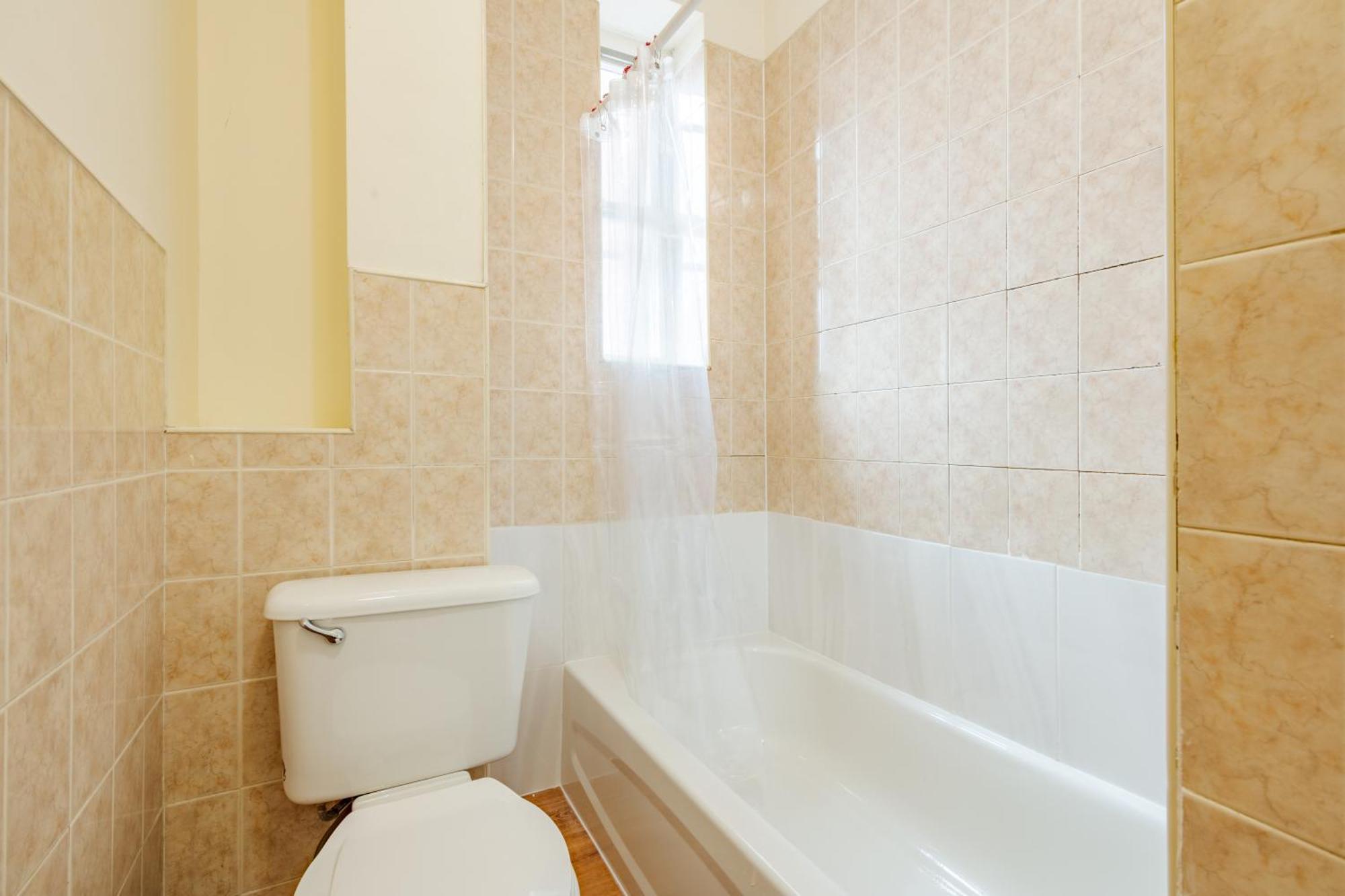 Empire Blvd Guest House Нью-Йорк Экстерьер фото